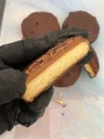 Bitter Çikolata Kaplı Tuzlu Karamelli Sable Bisküvi (6 Adet) - Görsel 3